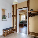 Apartmán 2 Bedroom Mit Parkplatz Haßloch